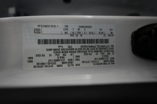 2023 Ford F-150 Lightning — photo 16 of 16