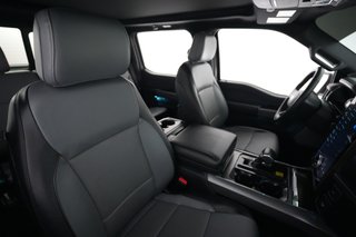 2023 Ford F-150 Lightning — photo 12 of 17