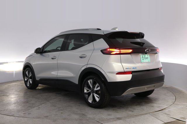 2023 Chevrolet Bolt EUV — photo 13 of 24