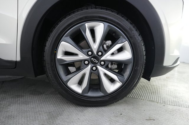 2023 Chevrolet Bolt EUV — photo 16 of 24
