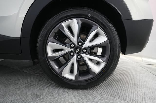 2023 Chevrolet Bolt EUV — photo 7 of 24