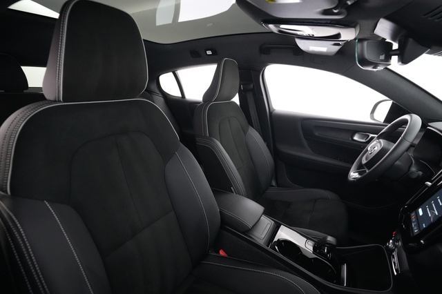 2023 Volvo C40 Recharge