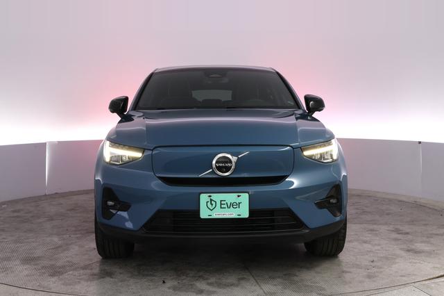 2023 Volvo C40 Recharge — photo 9 of 30