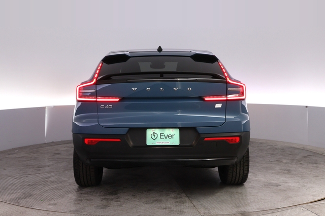 2023 Volvo C40 Recharge