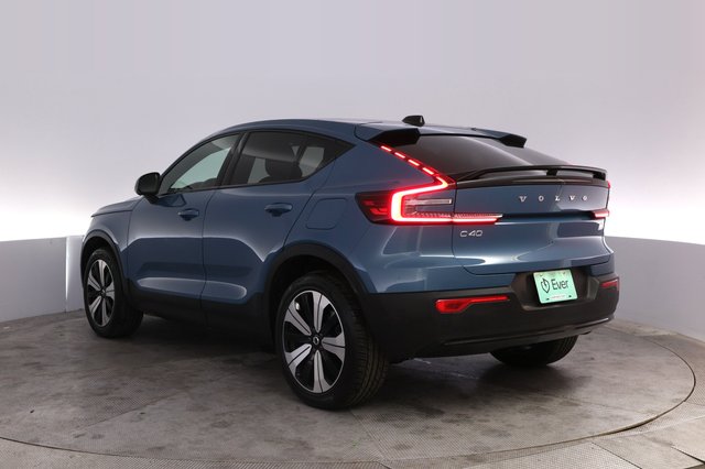 2023 Volvo C40 Recharge — photo 13 of 30