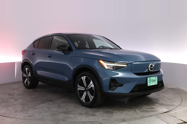 2023 Volvo C40 Recharge — photo 10 of 30