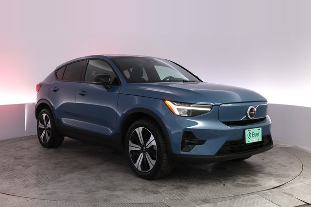2023 Volvo C40 Recharge — photo 10 of 30