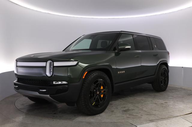 2023 Rivian R1S — VIN 7PDSGABA0PN005754