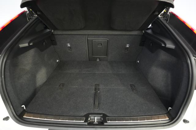 2023 Volvo C40 Recharge — photo 6 of 24