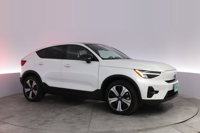 2023 Volvo C40 Recharge — photo 11 of 24