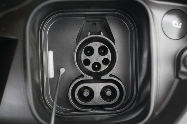 2023 Volvo C40 Recharge — photo 8 of 28