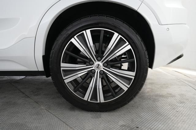 2023 Volvo C40 Recharge — photo 7 of 28