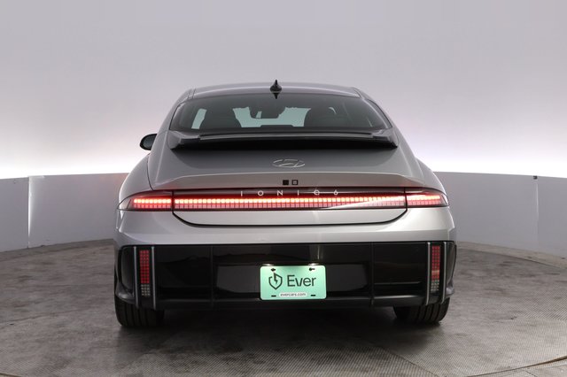 2023 Hyundai IONIQ 6 — photo 12 of 21