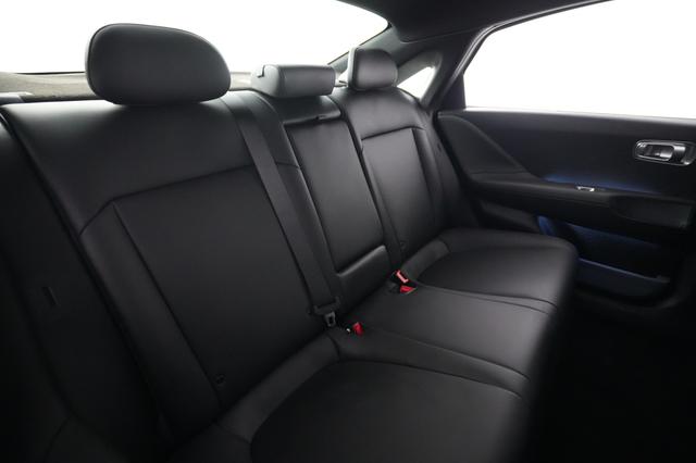 2023 Hyundai IONIQ 6 — photo 4 of 21