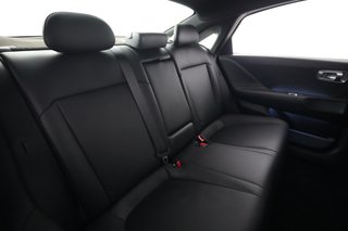 2023 Hyundai IONIQ 6 — photo 4 of 21