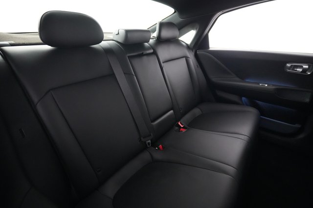 2023 Hyundai IONIQ 6 — photo 4 of 21
