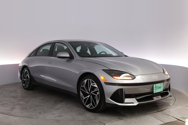 2023 Hyundai IONIQ 6 — photo 10 of 21