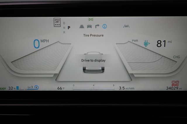 2023 Hyundai IONIQ 6 — photo 5 of 28