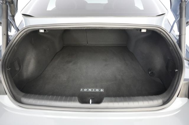 2023 Hyundai IONIQ 6 — photo 6 of 28