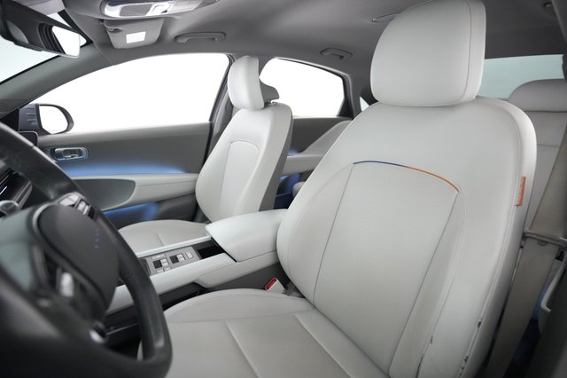 2023 Hyundai IONIQ 6 — photo 3 of 28