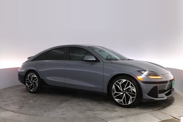 2023 Hyundai IONIQ 6 — photo 11 of 28