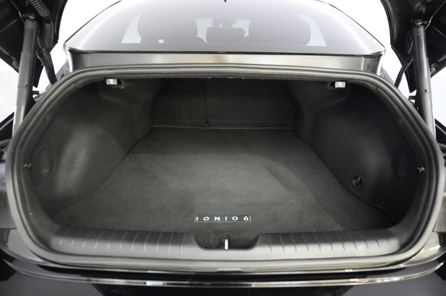 2024 Hyundai IONIQ 6 — photo 6 of 23