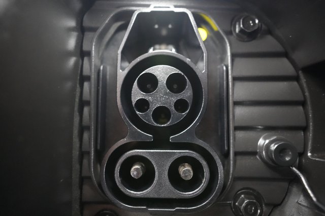 2024 Hyundai IONIQ 6 — photo 8 of 23