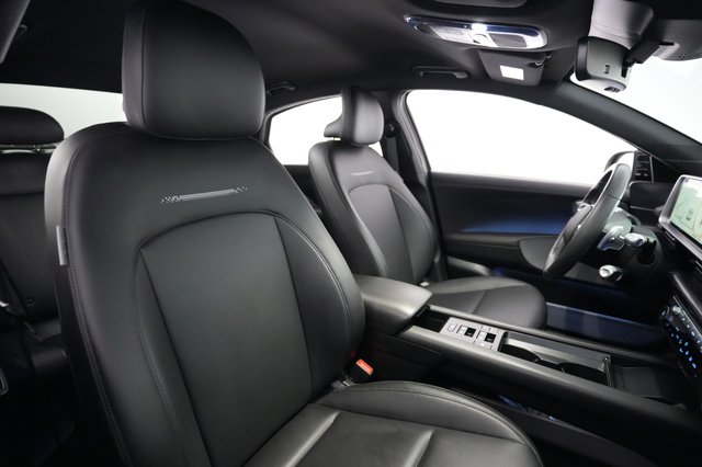 2024 Hyundai IONIQ 6 — photo 18 of 23