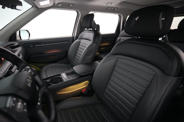 2024 Kia EV9 — photo 3 of 30