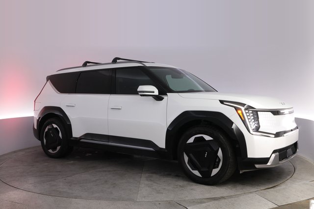 2024 Kia EV9 — photo 11 of 26