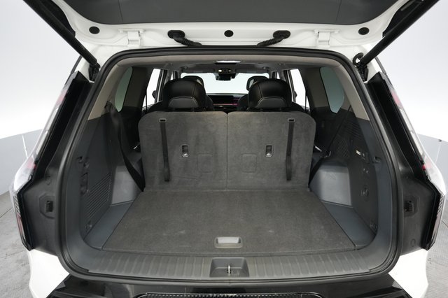 2024 Kia EV9 — photo 6 of 26