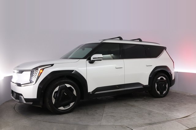 2024 Kia EV9 — photo 14 of 26