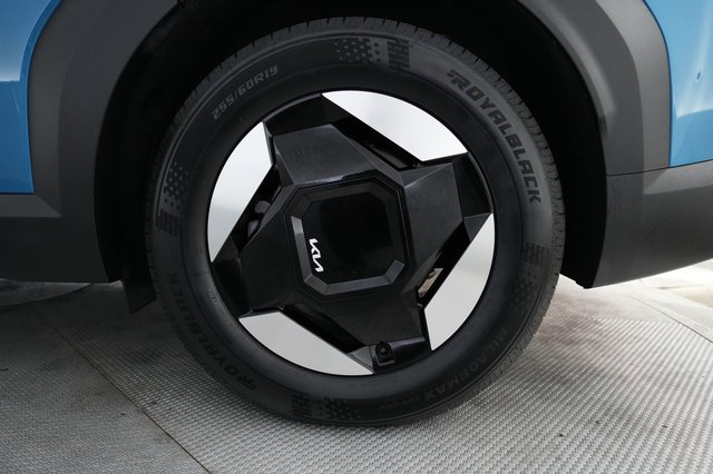 2024 Kia EV9 — photo 7 of 23