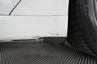 2022 Tesla Model S — photo 14 of 23