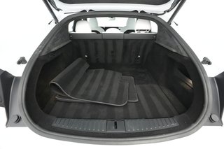 2022 Tesla Model S — photo 12 of 23