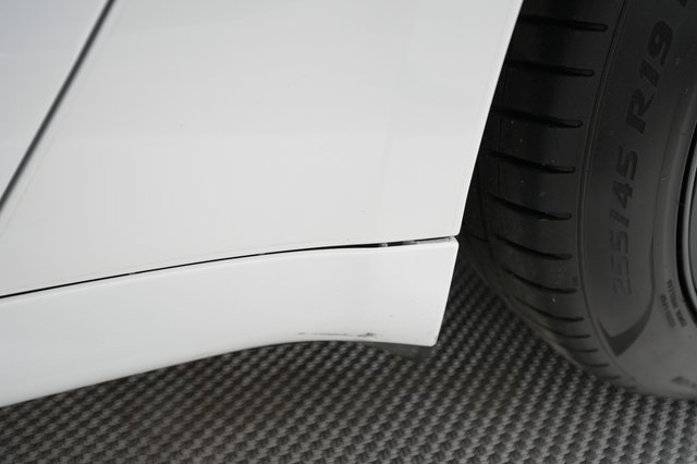 2022 Tesla Model S — photo 16 of 23