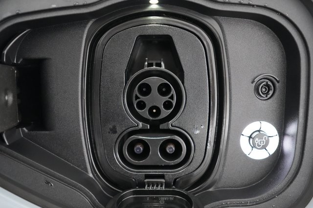 2024 Ford Mustang Mach-E — photo 8 of 24