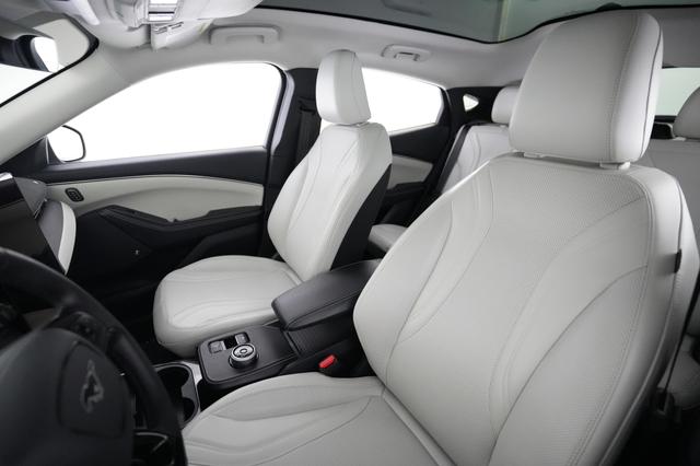 2024 Ford Mustang Mach-E — photo 3 of 24
