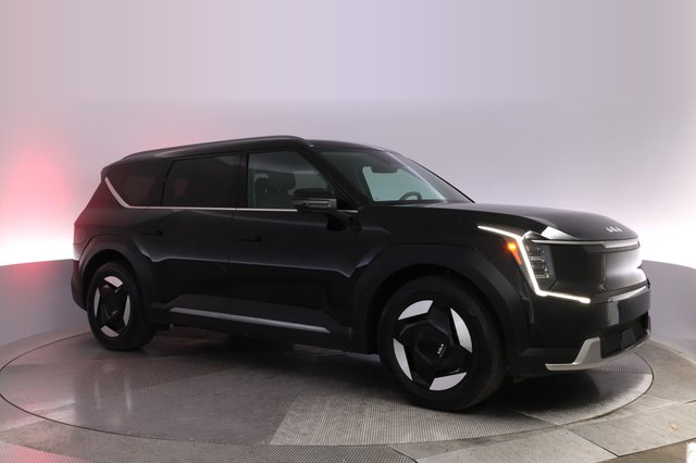 2024 Kia EV9 — photo 11 of 26