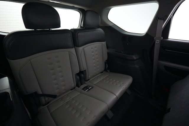2024 Kia EV9 — photo 21 of 26