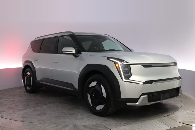 2024 Kia EV9 — photo 10 of 25