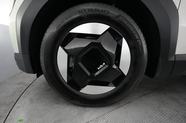 2024 Kia EV9 — photo 15 of 25