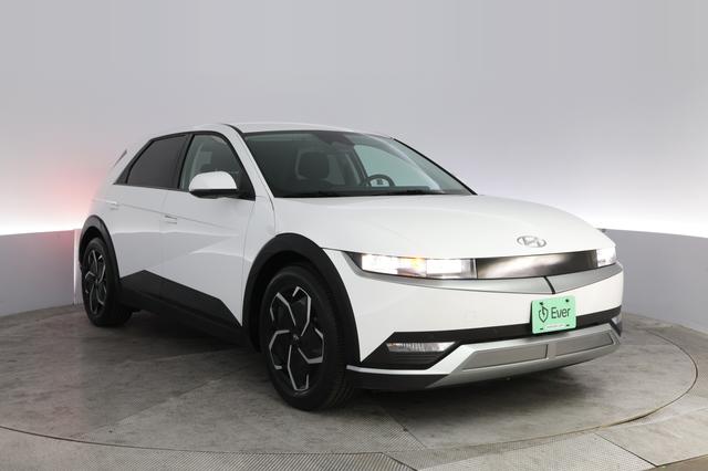 2024 Hyundai IONIQ 5 — photo 10 of 23