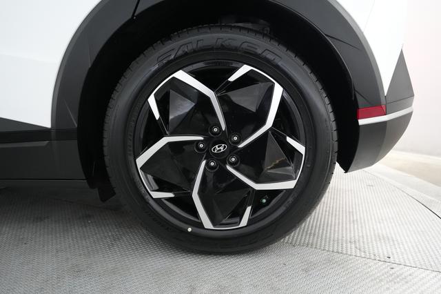 2024 Hyundai IONIQ 5 — photo 7 of 23