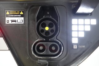 2024 Hyundai IONIQ 5 — photo 8 of 23