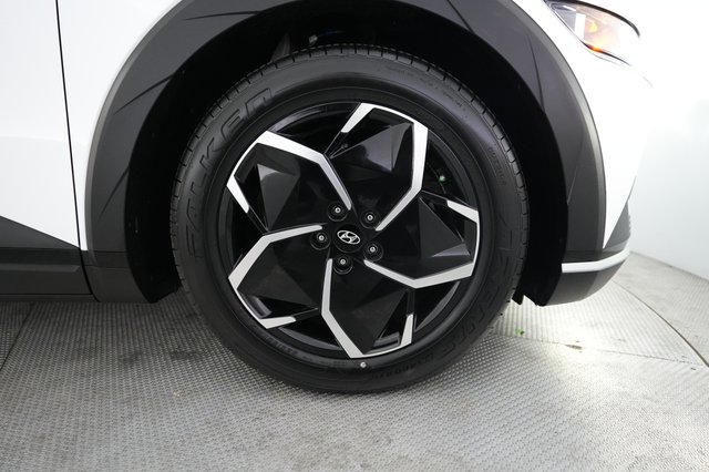 2024 Hyundai IONIQ 5 — photo 16 of 23