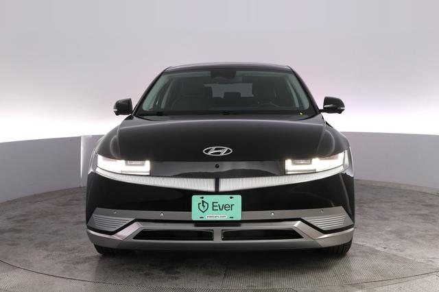 2024 Hyundai IONIQ 5 — photo 9 of 25