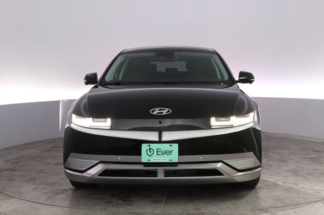 2024 Hyundai IONIQ 5 — photo 9 of 25