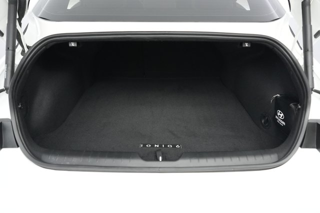 2025 Hyundai IONIQ 6 — photo 6 of 27