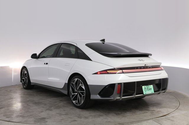2025 Hyundai IONIQ 6 — photo 13 of 27